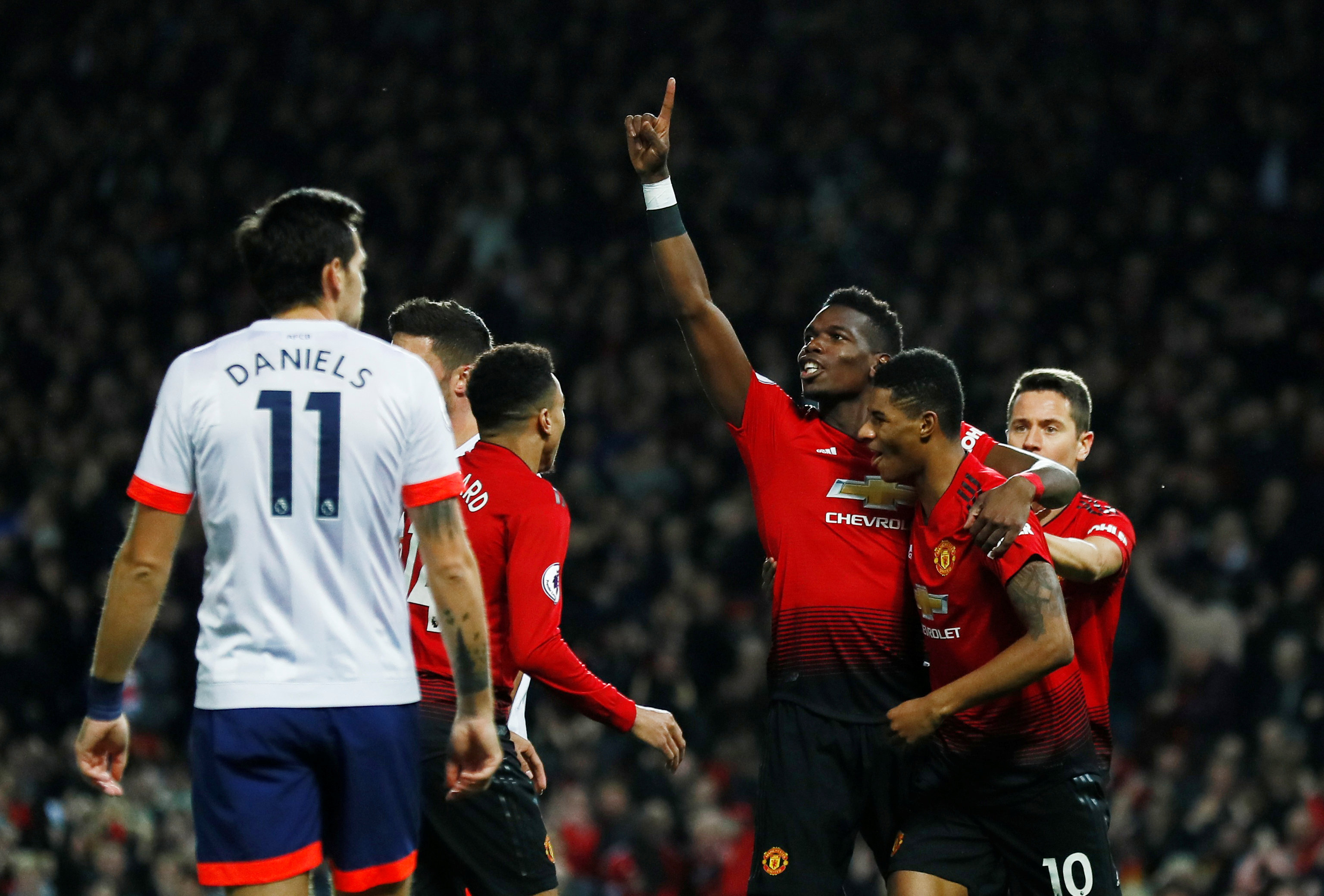 战依然不容 战依然不容